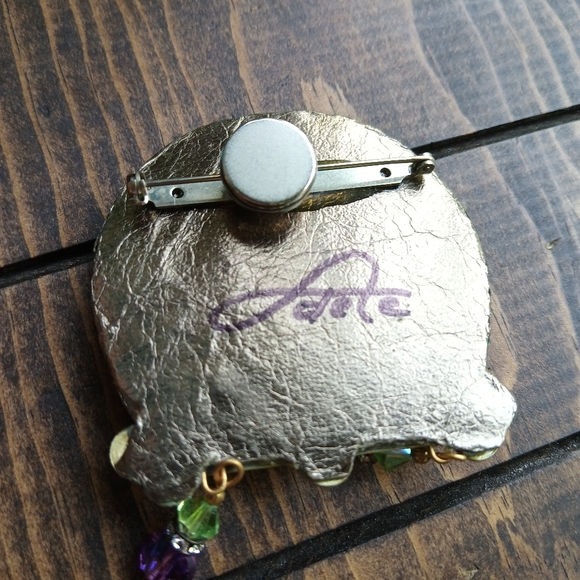 Gorgeous pin brooch - Picture 6 of 10